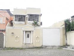 #205 - Casa para Venta en Guayaquil - G