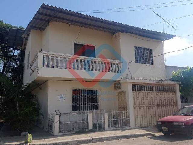 #426 - Casa para Venta en Guayaquil - G - 2