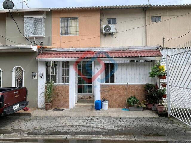 #442 - Casa para Venta en Guayaquil - G - 1