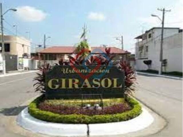 Venta en URB GIRASOLES - Guayaquil